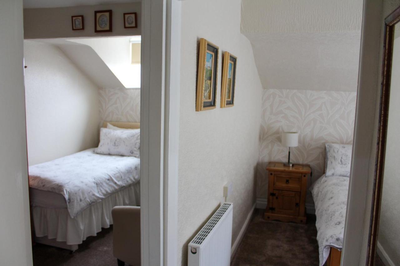 Bed and Breakfast The Gaydon Lytham St Annes Exterior foto